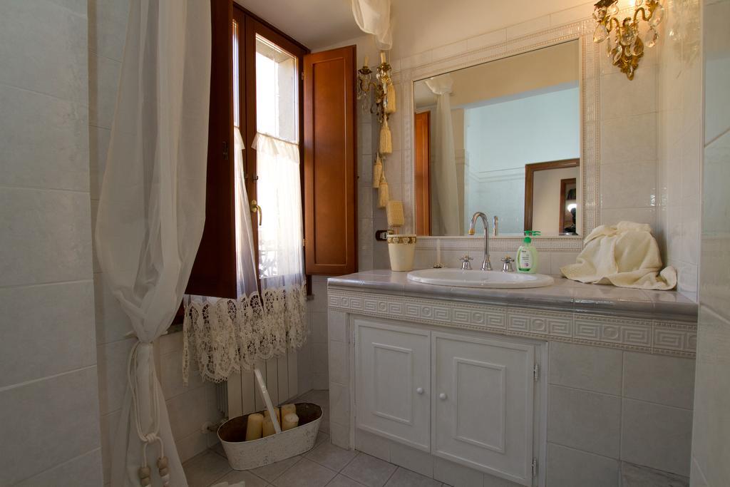 La Casa Di Milady Bed and Breakfast Genzano di Roma Kamer foto